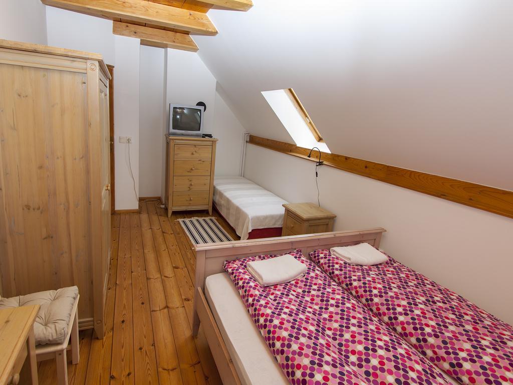Amadeus Vendégház Esztergom Zimmer foto